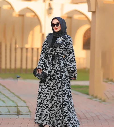 Abaya made of natural Italian leather