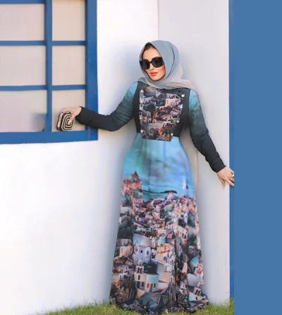 Dress made of natural silk, fully lined